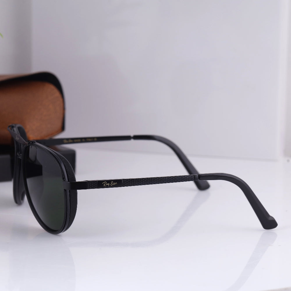 JUO INDIA Classic Square 4414 sunglasses – black frame with green UV 400 lens
