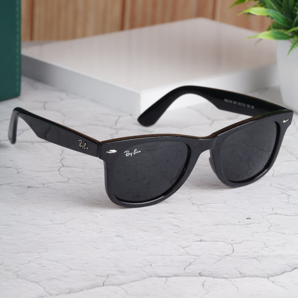 Classic Square 2140 Black-Black Shining Sunglass front and side view