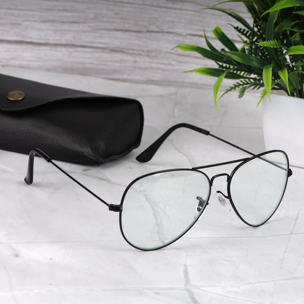 Classic Pilot 3O26 Black-Photochromatic Sunglass with black frame and adaptive UV 400 lenses from JUO INDIA.
