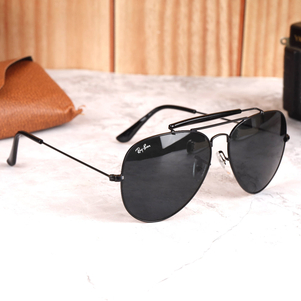 Classic Pilot 3O29 Black-Black Sunglass with black frame and UV 400 protection from JUO INDIA.
