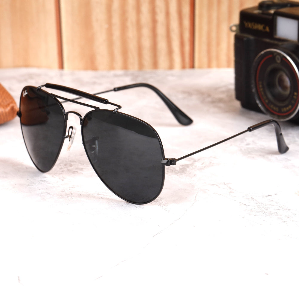 Classic Pilot 3O29 Black-Black Sunglass with black frame and UV 400 protection from JUO INDIA.
