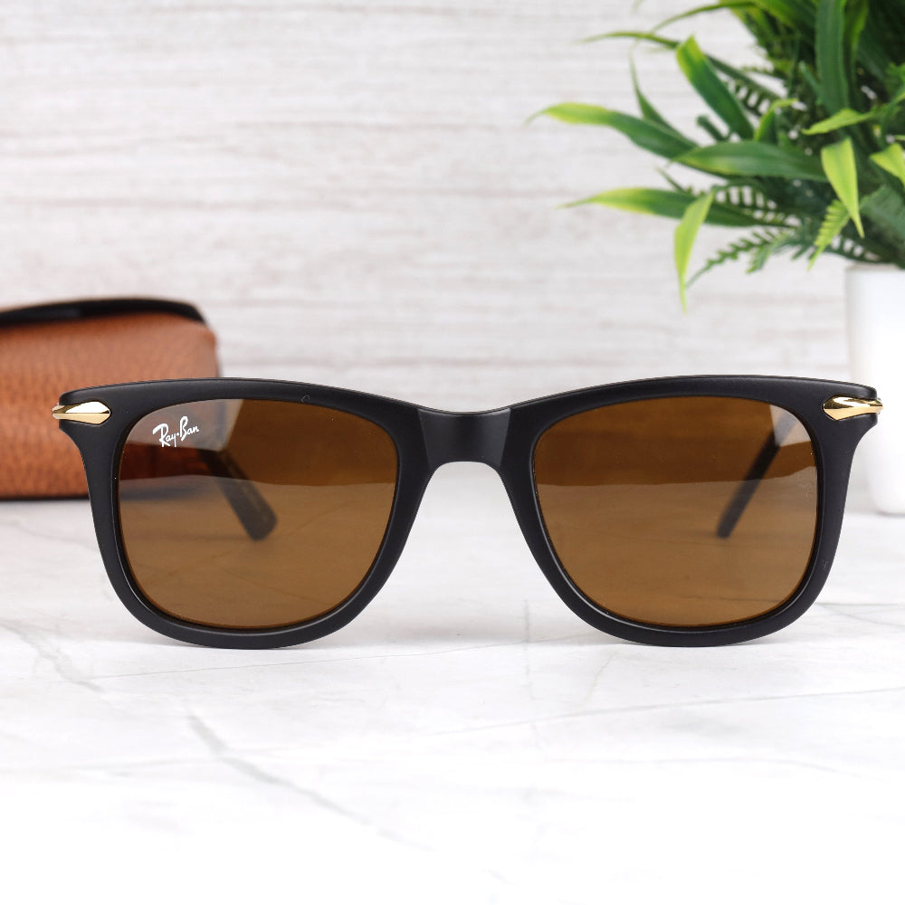Classic Square 2148 Gold-Brown Sunglass with UV 400 protection and gold frame from JUO INDIA.

