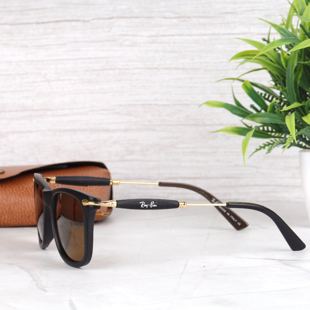Classic Square 2148 Gold-Brown Sunglass with UV 400 protection and gold frame from JUO INDIA.
