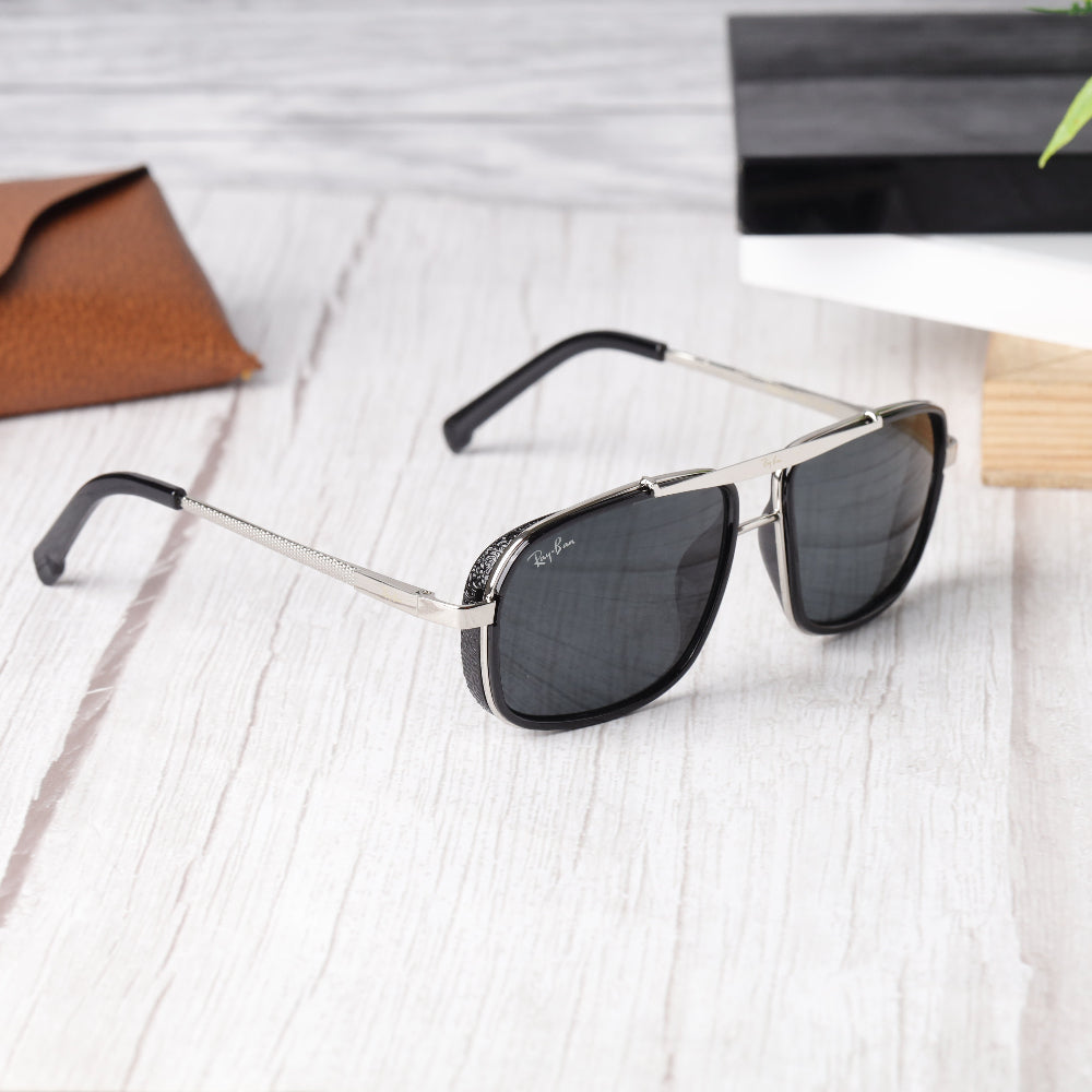 Classic Square 4413 Silver-Black Sunglass with silver frame and UV 400 black lenses from JUO INDIA.
