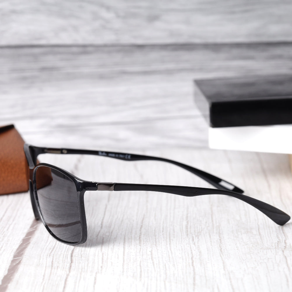 Classic Rectangle 4179 Black-Black Polarised Sunglass with UV 400 protection and shining black frame from JUO INDIA.
