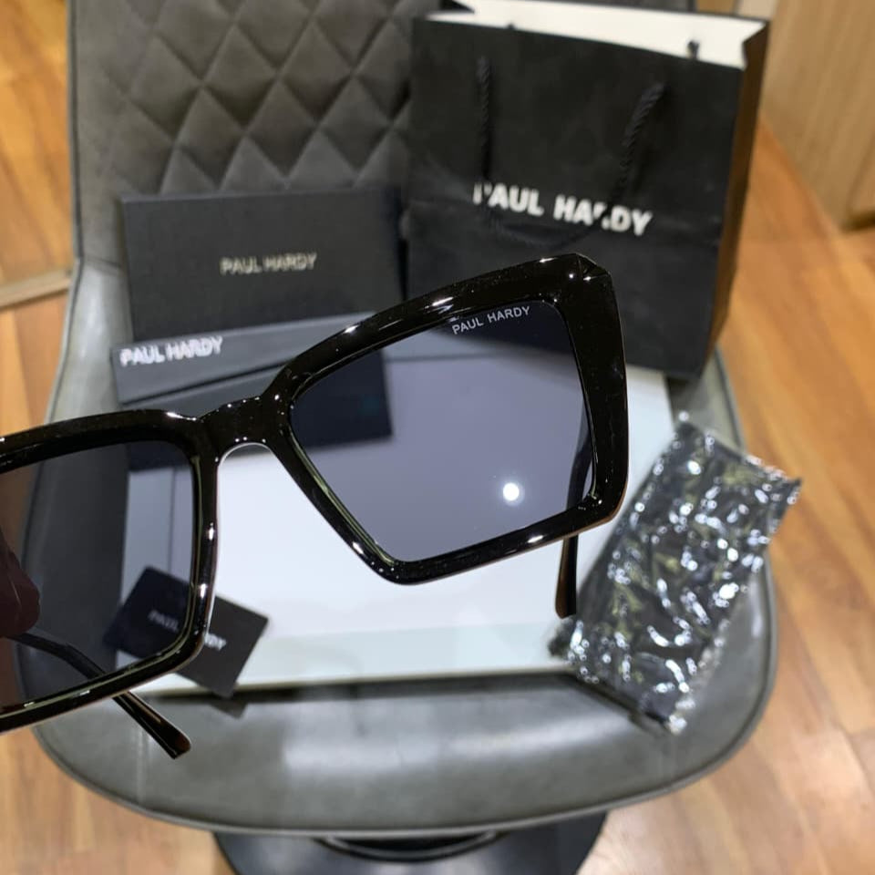 Paul Hardy 3257 Black Rectangle Women Sunglass with bold frame and dark lenses