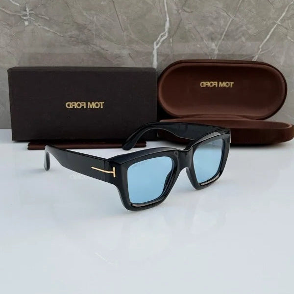 T0m F0rd 184 Black-Blue Sunglass (Shining) with glossy black frame and stylish blue lenses. UV400 protection with premium shine finish for a bold and modern look.