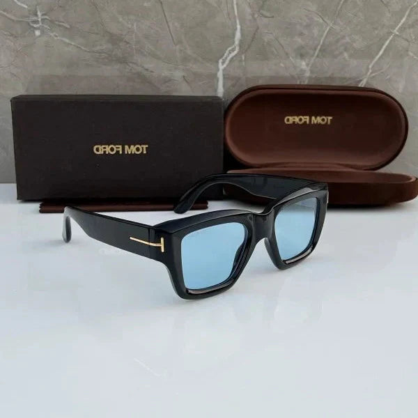 T0m F0rd 184 Black-Blue Sunglass (Shining) with glossy black frame and stylish blue lenses. UV400 protection with premium shine finish for a bold and modern look.